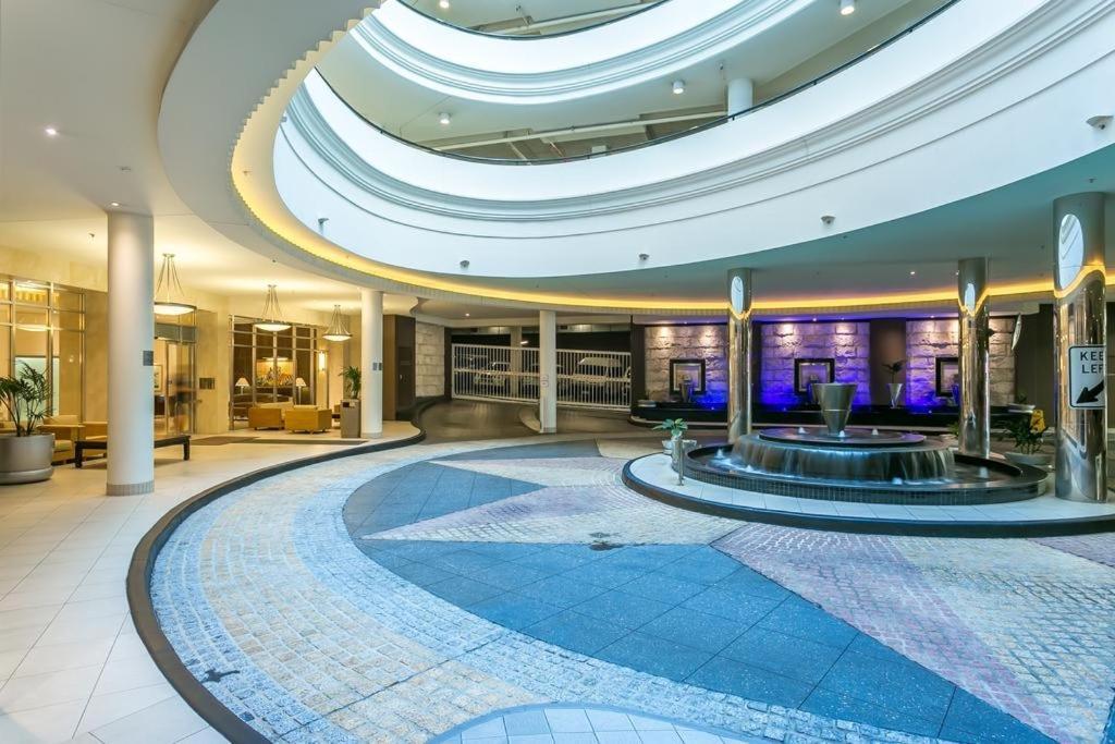 Deluxe Chevron Renaissance Apartman Gold Coast Kültér fotó