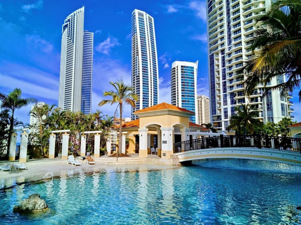 Deluxe Chevron Renaissance Apartman Gold Coast Kültér fotó
